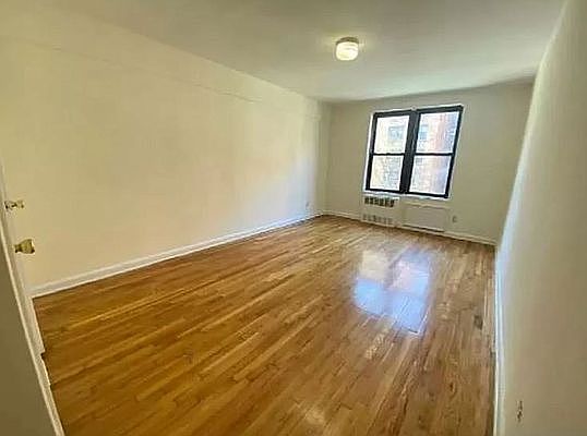 5th image of 144-20 41st Ave #1003
