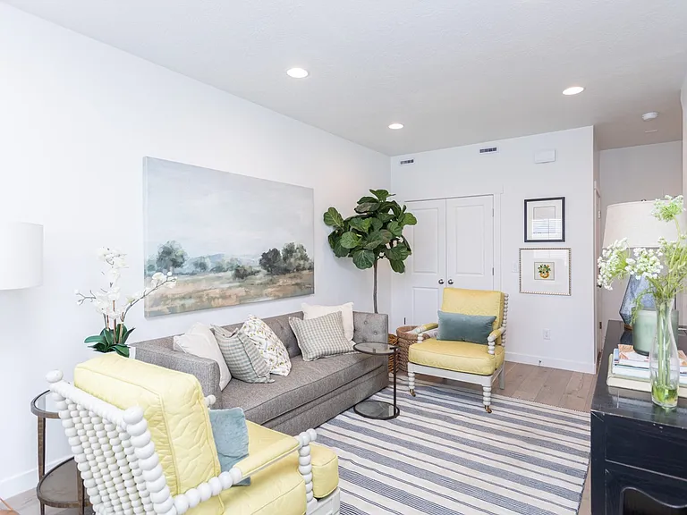 Gabler's Grove Townhomes — Photo 16