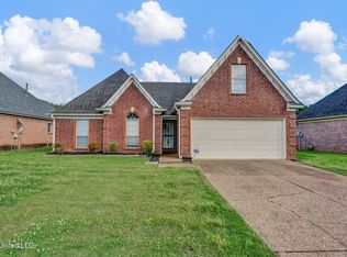 7243 Lauren Ln, Olive Branch, MS 38654