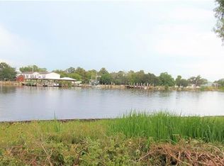 2879 Privateer Blvd, Barataria, LA 70036