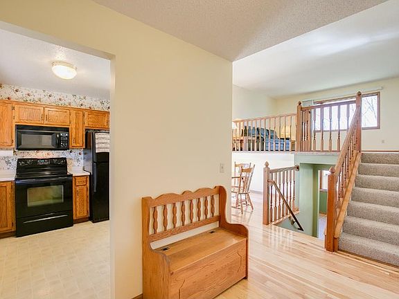 2nd image of 170 Meadow Dr