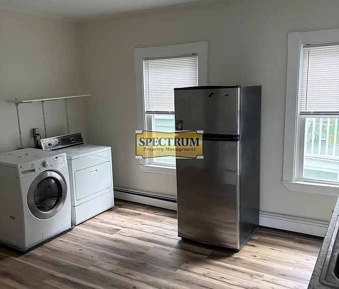 195 Holland St #3 — Photo 2