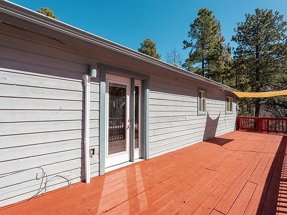 4th image of 460 E Valley View Drive