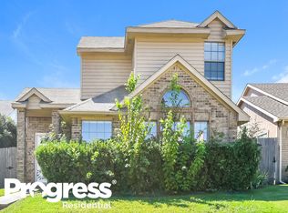 416 Crooked Ln, Mesquite, TX