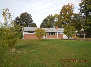 318 S Church St, Harrisville, PA 16038