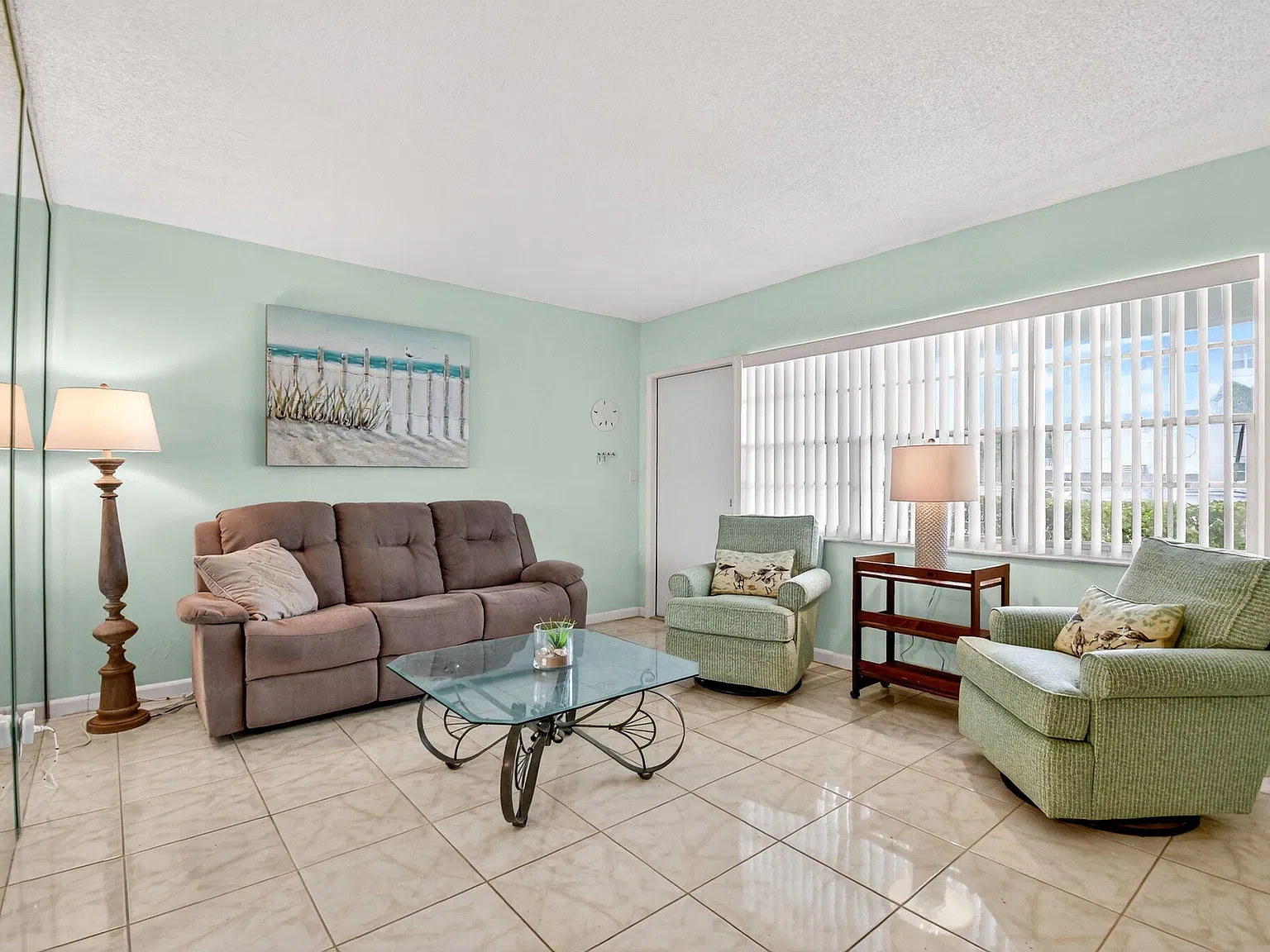 1 bed, 1.0 bath, 650 sqft, $1,550 — Photo 4