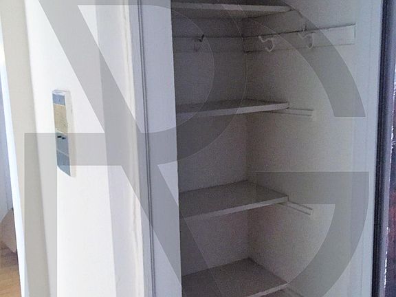 4th image of 1025 Dempster St #1025E3