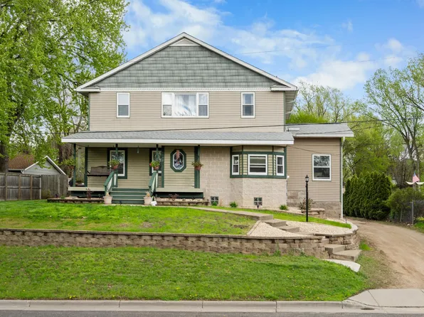 1112 Ferndale St N, Maplewood, MN 55119