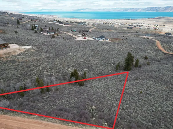 3416 S Sweetwater Pkwy, Garden City, UT 84028