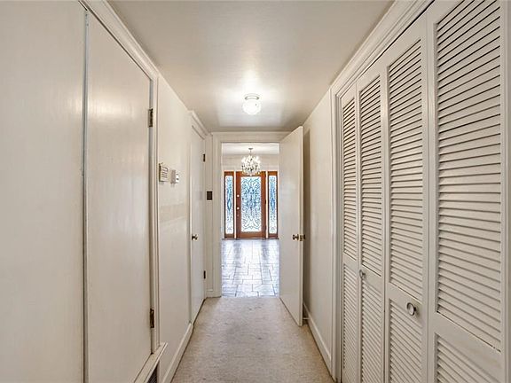 2nd image of 2311 Jay St