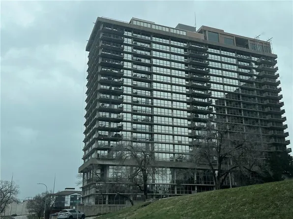 600 E Admiral Blvd #606, Kansas City, MO 64106