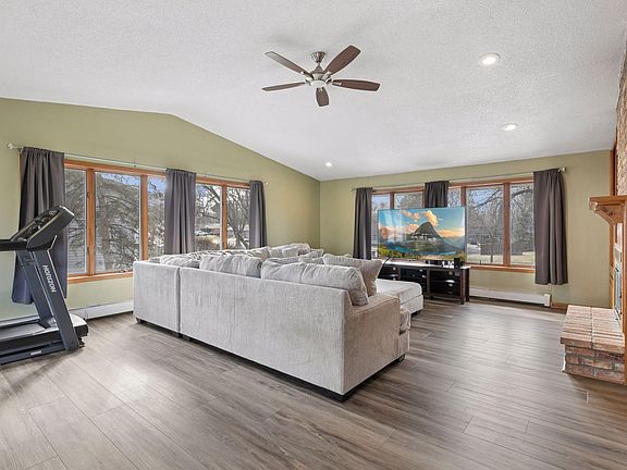 5th image of 11205 River Hills Dr