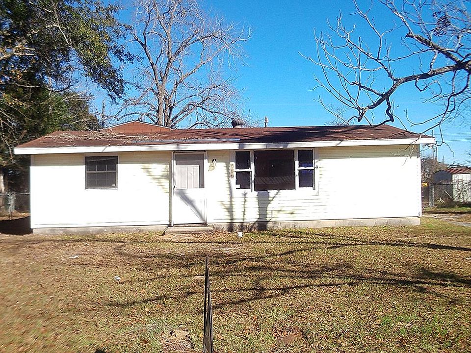 1st image of 219 Hollywood St