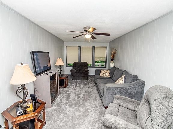 2nd image of 110 Boardman Blvd