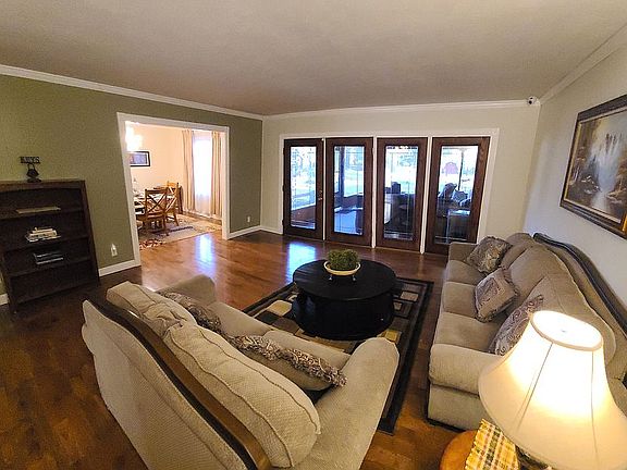 3rd image of 1200 Wilson Ave