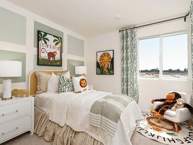 2047 N Wagon Ln — Photo 10