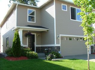 24924 SE 18th St, Sammamish, WA 98075
