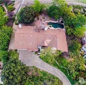 3rd image of 2455 La Granada Dr