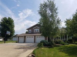 504 N 2nd Ct, Sully, IA 50251