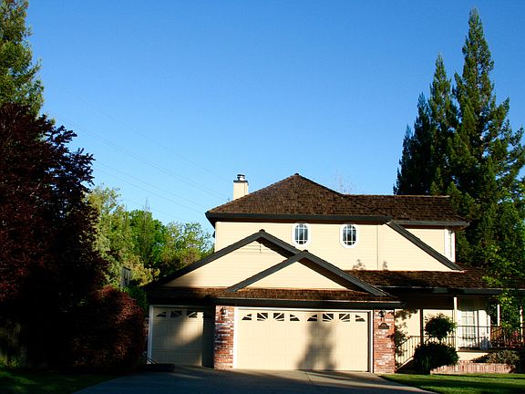 2nd image of 9700 Swan Lake Dr
