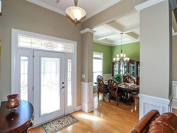 5th image of 1008 Thistlewood Dr