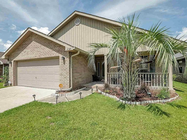 4187 Roosevelt Way — Photo 1