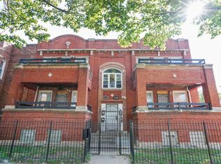 7053 S Indiana Ave, Chicago, IL 60637
