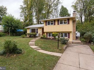 4505 Weyburn Dr, Annandale, VA 22003