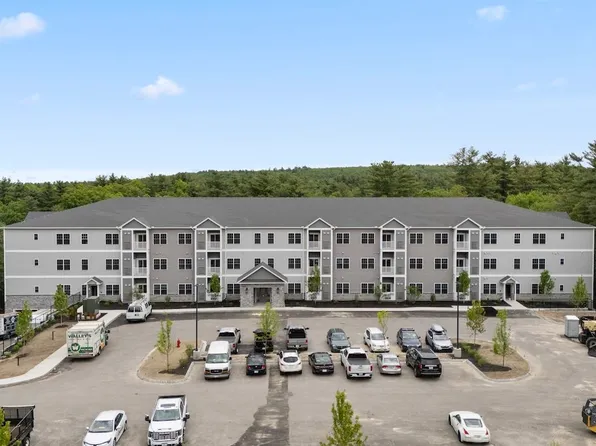 10100 S Willow Street #106, Manchester, NH 03103