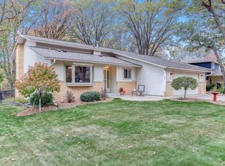 11904 Flintwood St NW, Coon Rapids, MN 55448