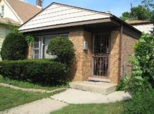417 S 25th Ave, Bellwood, IL 60104