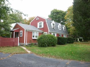 16 Bayberry Rd, Fairfield, CT 06825