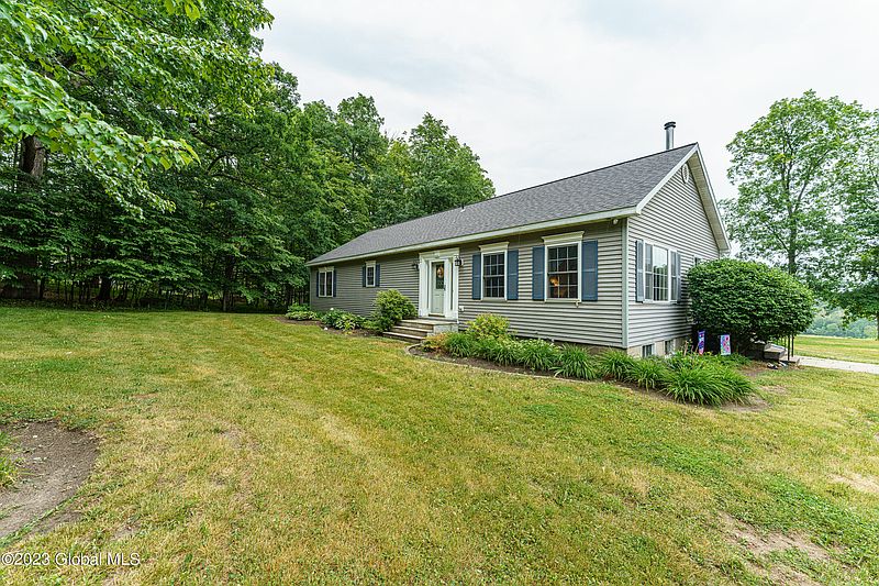 3rd image of 6572 Dunnsville Road