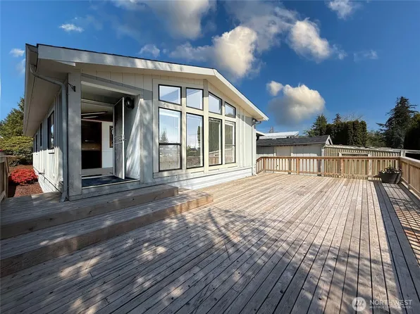 13320 Highway 99 #208, Everett, WA 98204