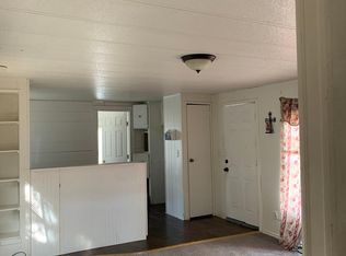 103 Fordtran St, Stockdale, TX 78160