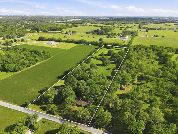 2nd image of 4036 W Farm Road 94