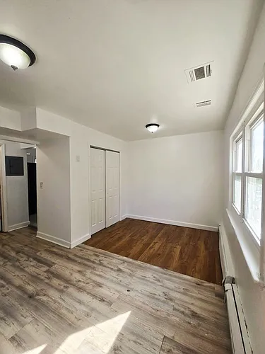 163 Court St #2CTR Photo 1