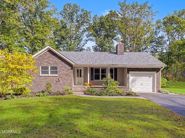 15 Hendrickson Drive, Cream Ridge, NJ 08514