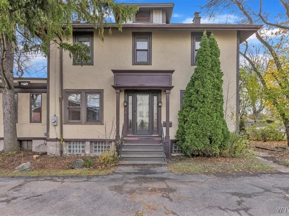 1315 Maple Ave, Niagara Falls, NY 14305