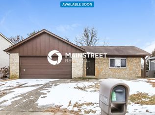 2033 Queensbridge Dr, Columbus, OH 43235
