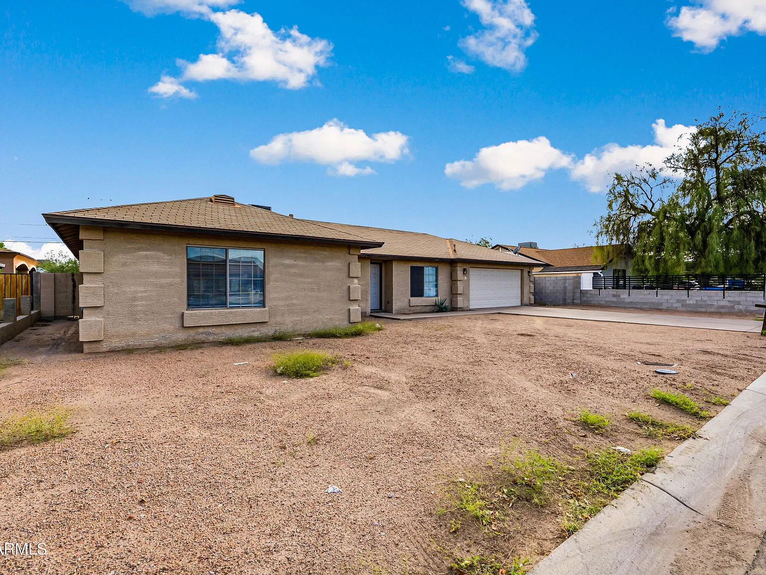 4 bed, 2.0 bath, 1511 sqft, $2,095 — Photo 1