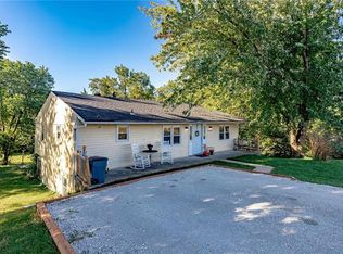 6745 Speaker Rd, Kansas City, KS 66111