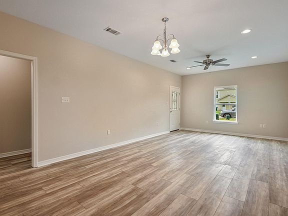 2nd image of 13047 Tracewood Dr