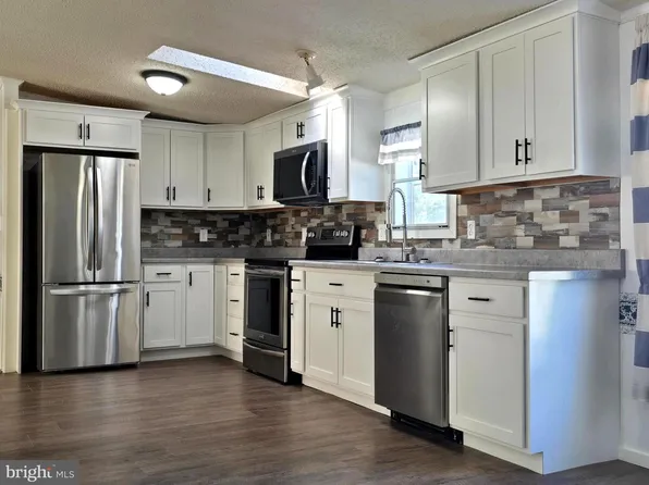 113 White Pine Ave, Hamburg, PA 19526