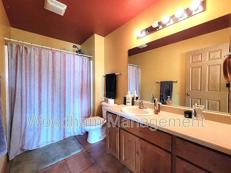 3505 Fallon St #36 — Photo 11
