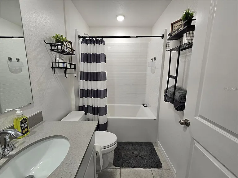 15271 Green Jay Rd — Photo 20