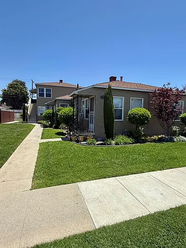 4800 N Lakewood Blvd #4802-1/2 Photo 1 4800 N Lakewood Blvd #4802-1/2 Photo 1