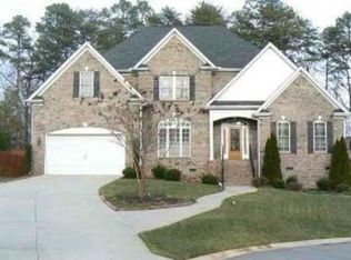 217 Waverly Hall Ln, Simpsonville, SC 29681