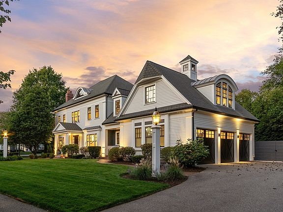 4th image of 3 Wisteria Ln