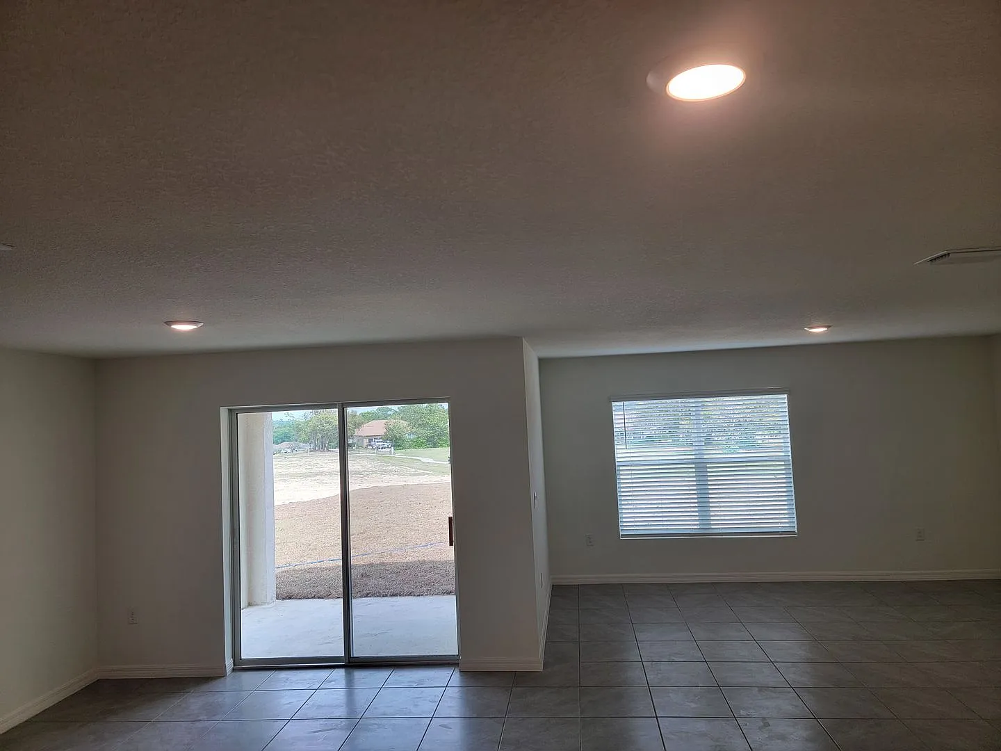 Brand New & Breathtaking 4/2/2 on the Golf Course — Photo 2
